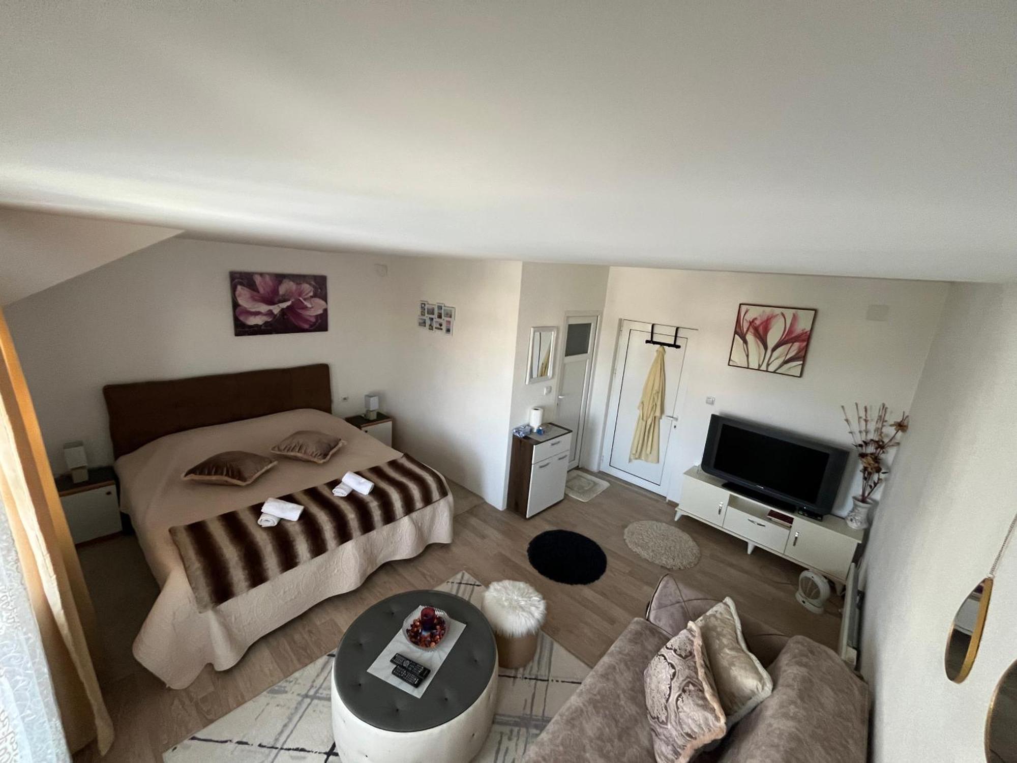 Prenociste Delija 020 Apartman Sjenica Kültér fotó
